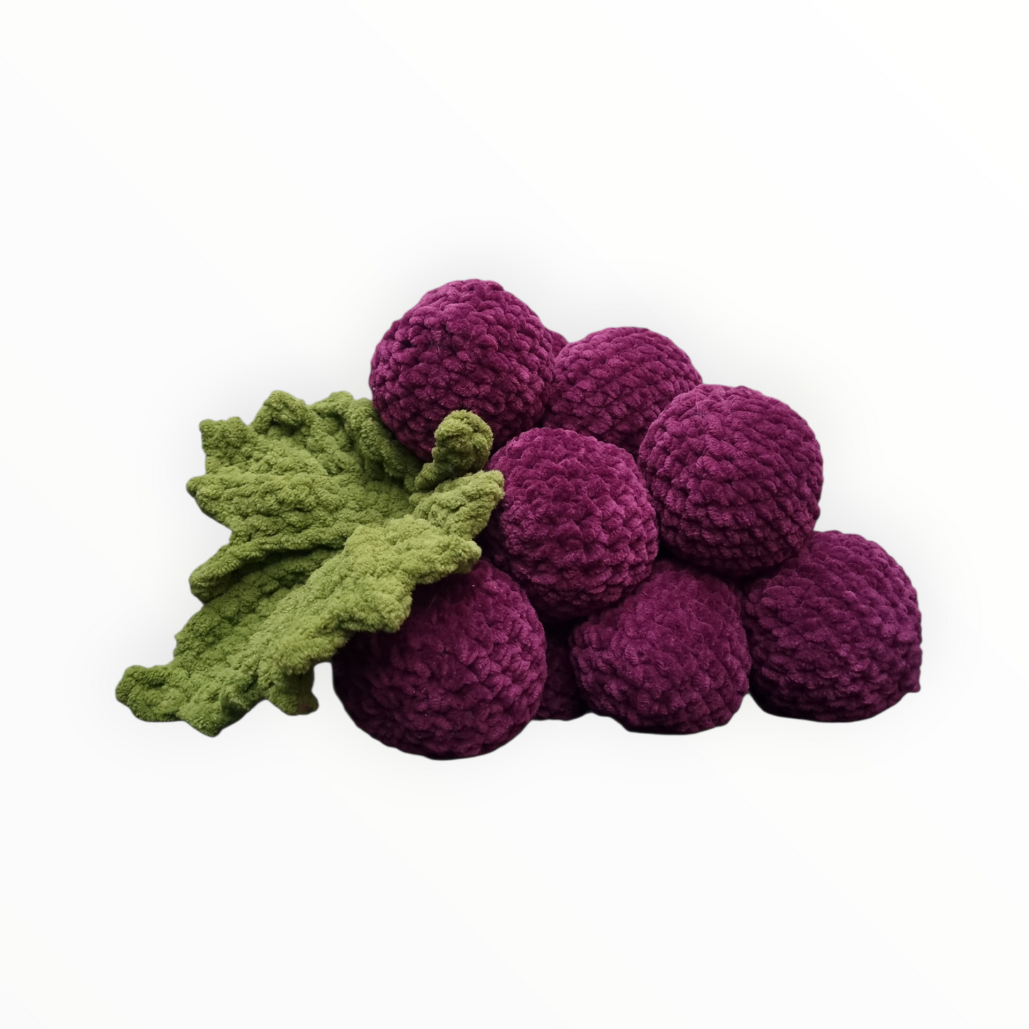 Grappe de raisin, création artisanale au crochet. Origine Champagne.